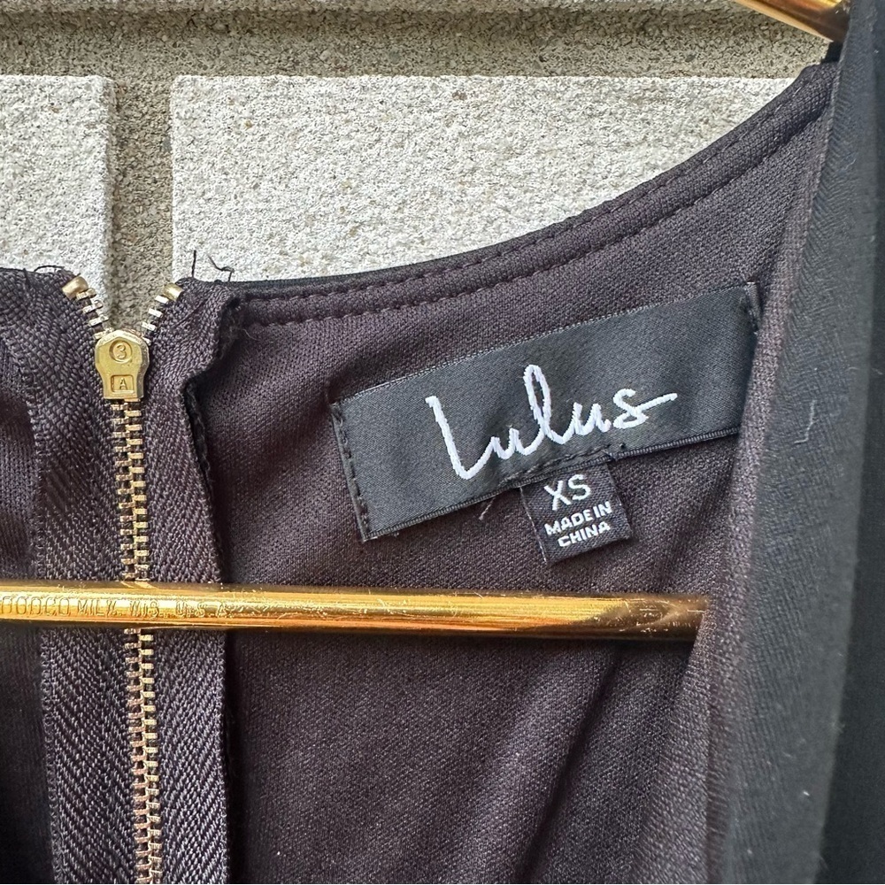 Lulus Black Bodycon Dress V Neck Sleeveless Gold Zip Pencil Cocktail XS - Picture 8 of 16